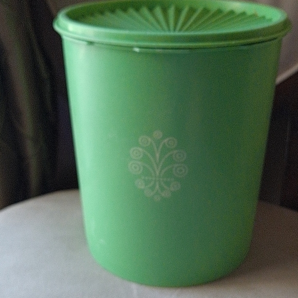 Tupperware Other - Green Vintage Tupperware Canister